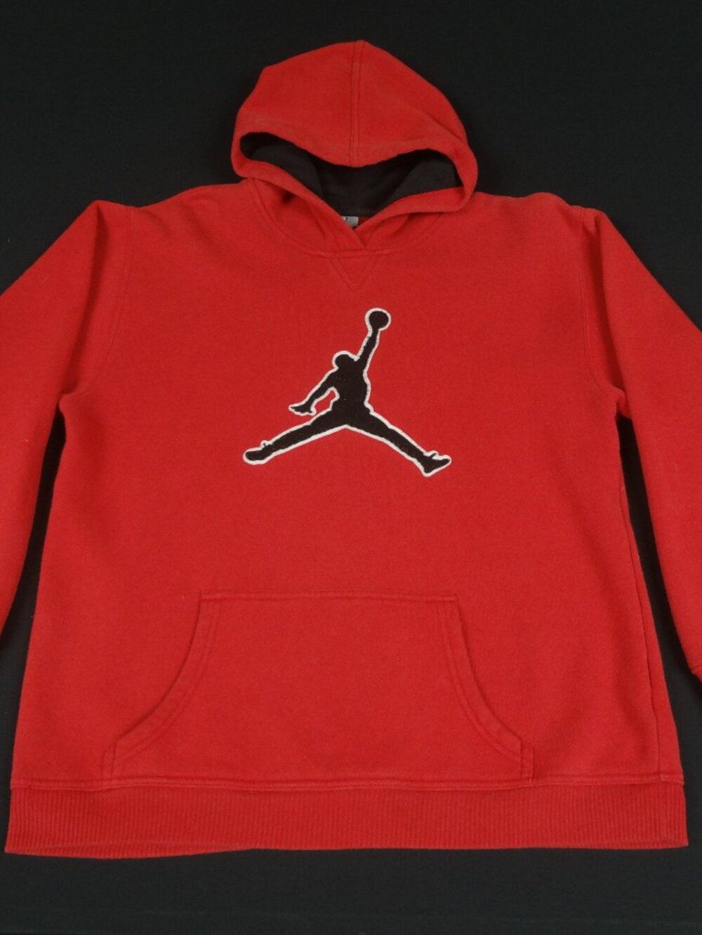 VINTAGE NIKE AIR JORDAN FELT JUMPAM RED YOUTH SIZE XL PULLOVER HOODIE M87